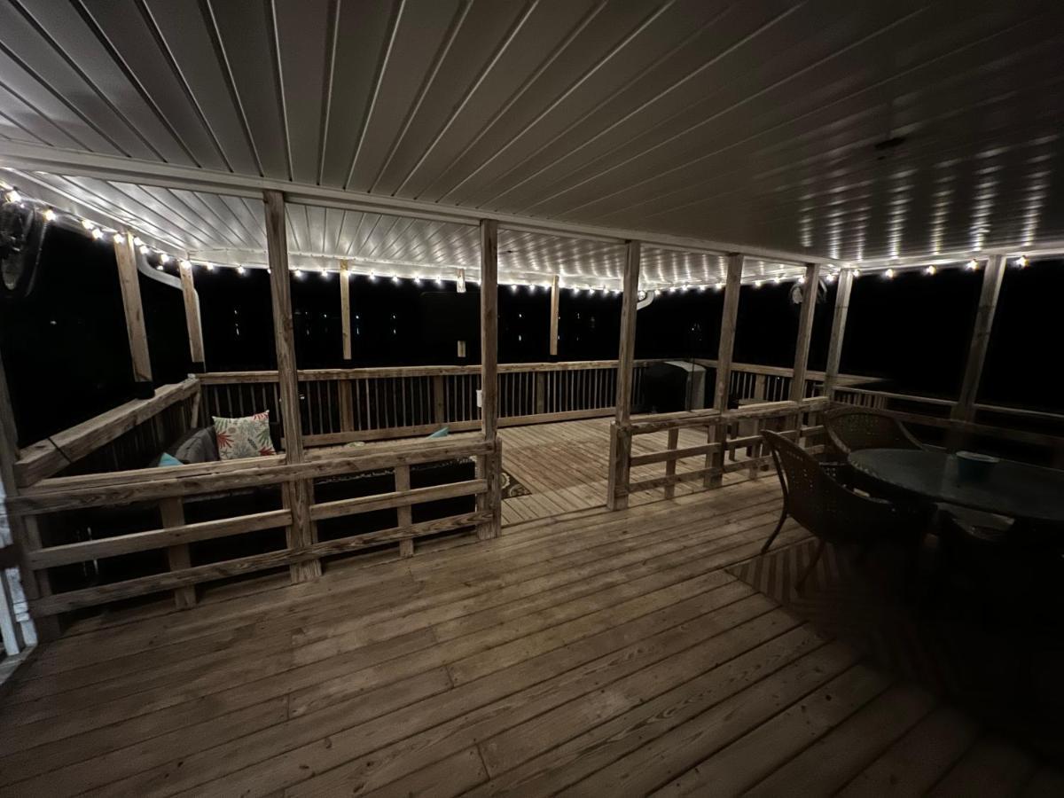 The Fifth Promise - A Cozy Lakehouse Retreat Chipley Kültér fotó